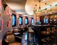 Hotel Jaguar Oporto - Airport to Hotel and City is a Free Shuttle Service Hotels in Bonfim
