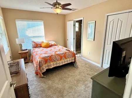 Relaxing Pool Home - Palm Harbor - 3Br - 6Ppl