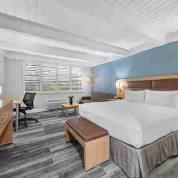 Prodigy Hotel, a Days Inn by Wyndham Rooms