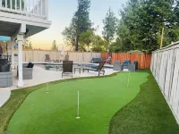 4BR, Pool,Spa, Mini Golf, A+ House