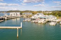 The Landing Overwater. Bay of Islands, NZ. Hotels in Opua