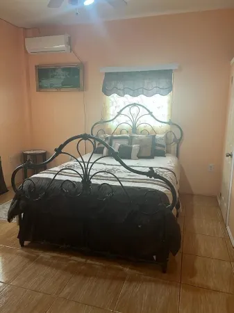 Beautiful 3 bedroom modern home