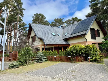 Wunderschönes Ferienhaus AN DER Polnischen Ostsee- 300 Meter ZUM Sandstrand!