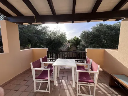 Magnifico Duplex con Jardin y Piscina a Metros de la Playa Son Xoriguer Отели в г. Сьюдадела