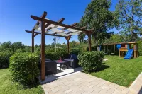 Holiday home for 10, 175 m² with pool in quiet surroundings - 3-stjärniga
