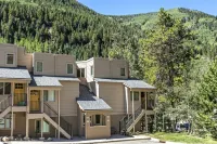 Entire 1BR apt, Sleeps 4, Wi-Fi, Close to Slopes