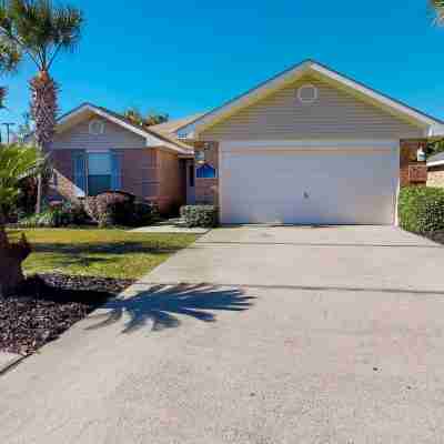 Mermaid - Largest Heated Pool, Walk to Private Beach, GolfCart, Pet Friendly. Hotel Exterior