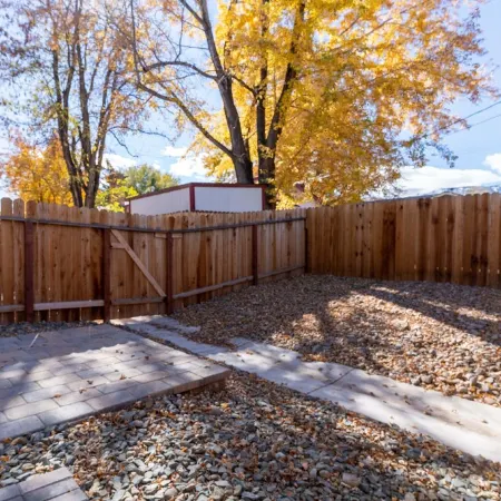 30Min To Lake Tahoe 3BD Private Retreat Parking WiFi Downtown Carson City