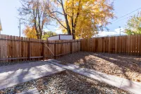30Min To Lake Tahoe 3BD Private Retreat Parking WiFi Downtown Carson City