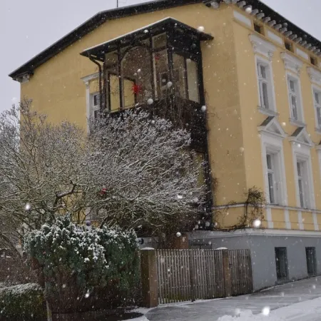 Ferienwohnung mit Balkon im Zentrum von Eberwalde