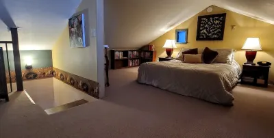 Casita@BlackWolf Ranch: Your Own Private Santa Fe