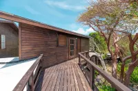 Oceanview Bird's Nest Studio at Paradise Point Hotel di First Bight