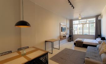 360 Centro Metrô Uruguaiana by Suhcasa