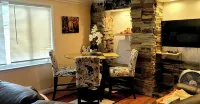 Cozy and spacious oehman home