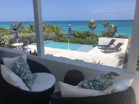 Beachfront Home and Pool, 4Br/4 Bathrooms Hotel a North Palmetto Point