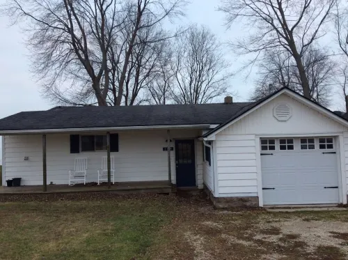 Fantastic Lake View! Quiet, Clean w/Deck, BBQ & Fire pit* Walk to 3 Wineries فنادق في Essex