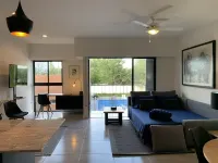 Luxury & safety. PALCCO, Akron, ITESM, ValleReal 사포판 호텔