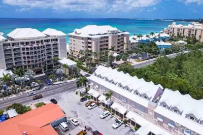 New to market renovated 3-bedroom condo on 7 mile corridor 2min walk to beach