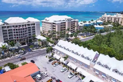 New to market renovated 3-bedroom condo on 7 mile corridor 2min walk to beach