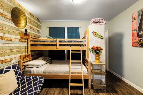 Hollywood 1BR – Near Beach Dining