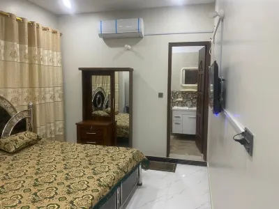 Brand New House with 5 bedrooms Các khách sạn ở 