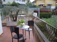 Villa on the hill with parking, garden, panorama