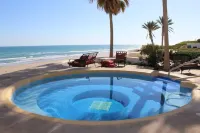 Tessoro #1002 Luxury Suite at Las Conchas