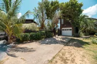 Villa Verde on at Paradise Point Hotel di First Bight