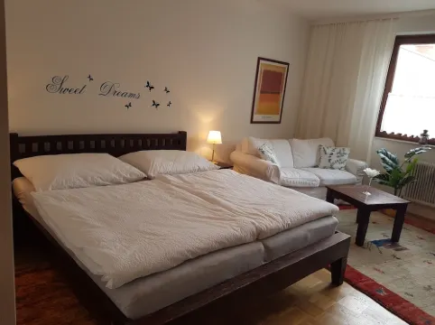 Living in colonial style (incl. Underground car park)