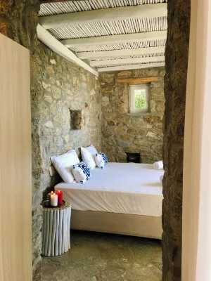 Megas Rooms - Bãi biển