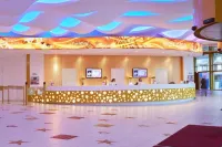 娛樂場2000酒店 - 限成人 - 停車場