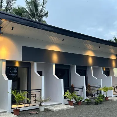 Relaxing Beachfront Getaway in Carrascal, Philippines Các khách sạn ở 