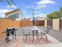 ริเวอร์ซิตี้ไฮด์อะเวย์ 1 ห้องนอนคอทเทจ