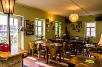 Labyrinth Hostel Weimar - breakfast