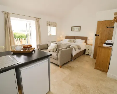 Ash Barn Hotels in Daventry