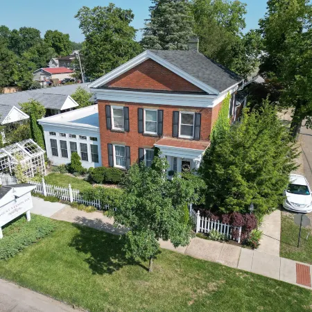 The Mount Vernon Inn