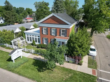 The Mount Vernon Inn