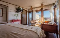 Cuarzo Lodge - Homestays