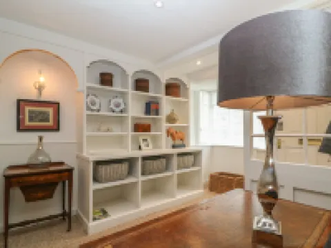 Dolphin House