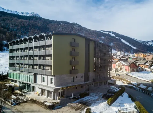Cristallo Wellness Hotel Hotels in Aprica