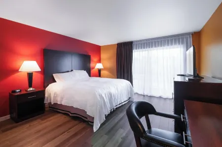 Pullman Garden Inn Отели рядом с достопримечательностью «Palouse Discovery Science Center»