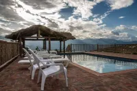 Serrania del Viento - Pools