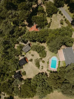 Cabañas Metreñehue - Parque Metreñehue