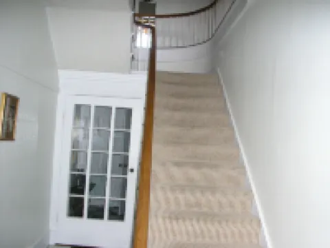 Fairmont House Bed & Breakfast