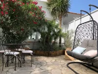 Cit'Hotel Atlantis Hotels in L'eguille