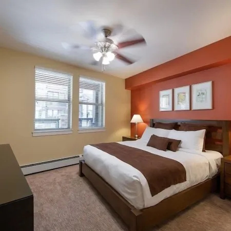 Ground Floor Ski Condo Close to Gondola - Fraser Crossing/Founders Pointe Premium-Rated 3305