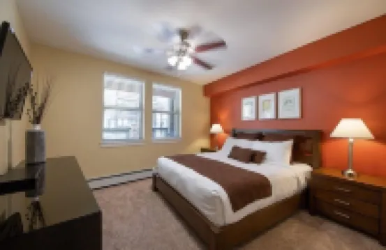 Ground Floor Ski Condo Close to Gondola - Fraser Crossing/Founders Pointe Premium-Rated 3305