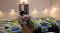 Herbert Valley Motel Hotels near Wallaman Falls Lookout Hike