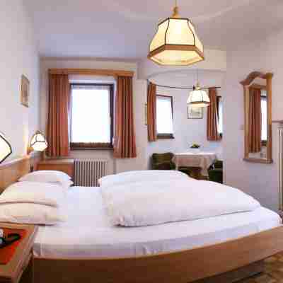 Hotel Dolomiti Madonna Rooms