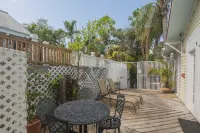 The Garden House Hotels near Key West Shipwreck Museum